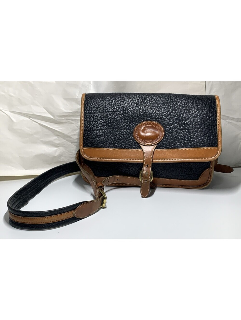 VTG Dooney & Bourke ~ Surrey Crossbody Purse Bag Two Tone All Weather Leather